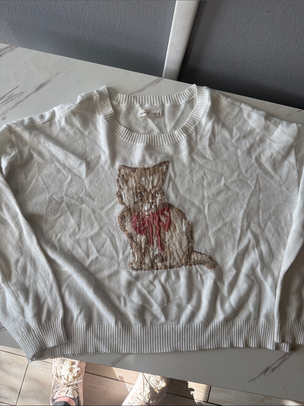 Aeropostale White Crewneck Sweater with Brown Cat and Pink Bow